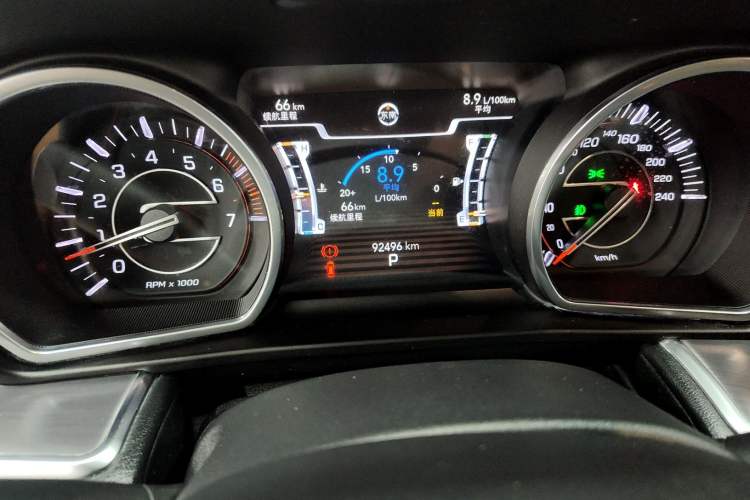 Used Jeep Commander 2018 2.0T Four-Wheel Drive Prestige Edition China V Odometer Close Up