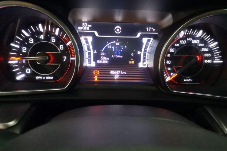 Used Jeep Commander 2018 2.0T Two-Wheel Drive Enjoyment Version China VI Emission Standard Odometer Close Up