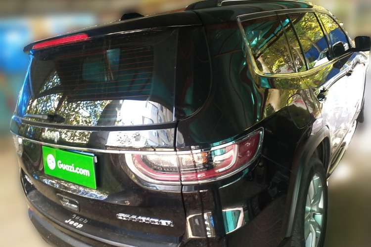 Used Jeep Commander 2018 2.0T Two-Wheel Drive Enjoyment Version China VI Emission Standard Rear Right 45 Deg