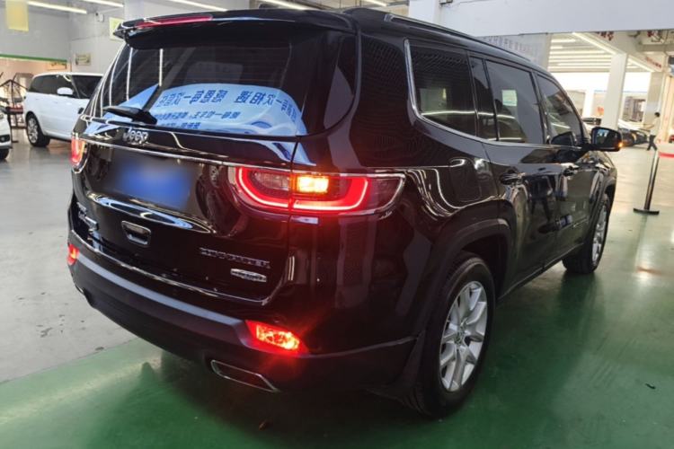 Used Jeep Commander 2018 2.0T Two-Wheel Drive Enjoy Edition China V Rear Right 45 Deg