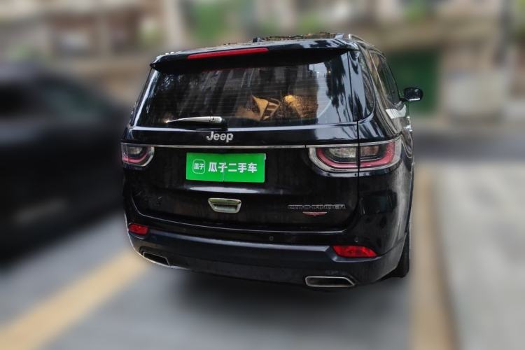 Used Jeep Commander 2018 2.0T Two-Wheel Drive Enjoyment Version China VI Emission Standard Rear
