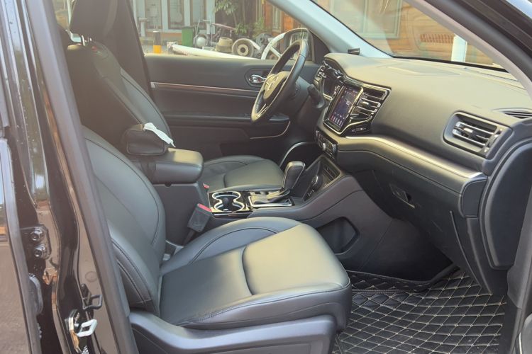 Used Jeep Commander 2018 2.0T Four-wheel Drive Premium Edition China VI Right Front Seat
