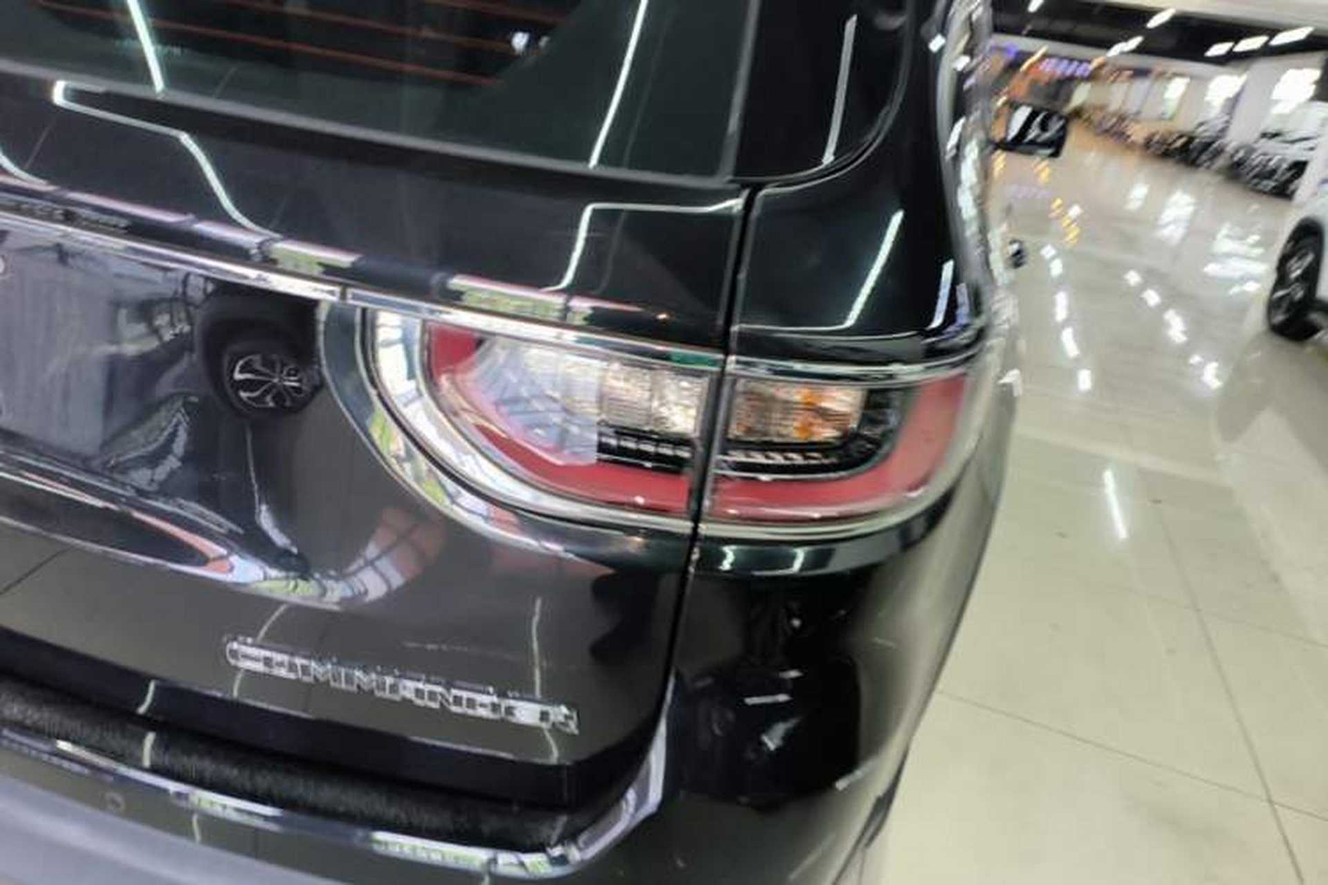 Used Jeep Commander 2018 2.0T Two-Wheel Drive Enjoyment Version China VI Emission Standard Right Rear Taillight