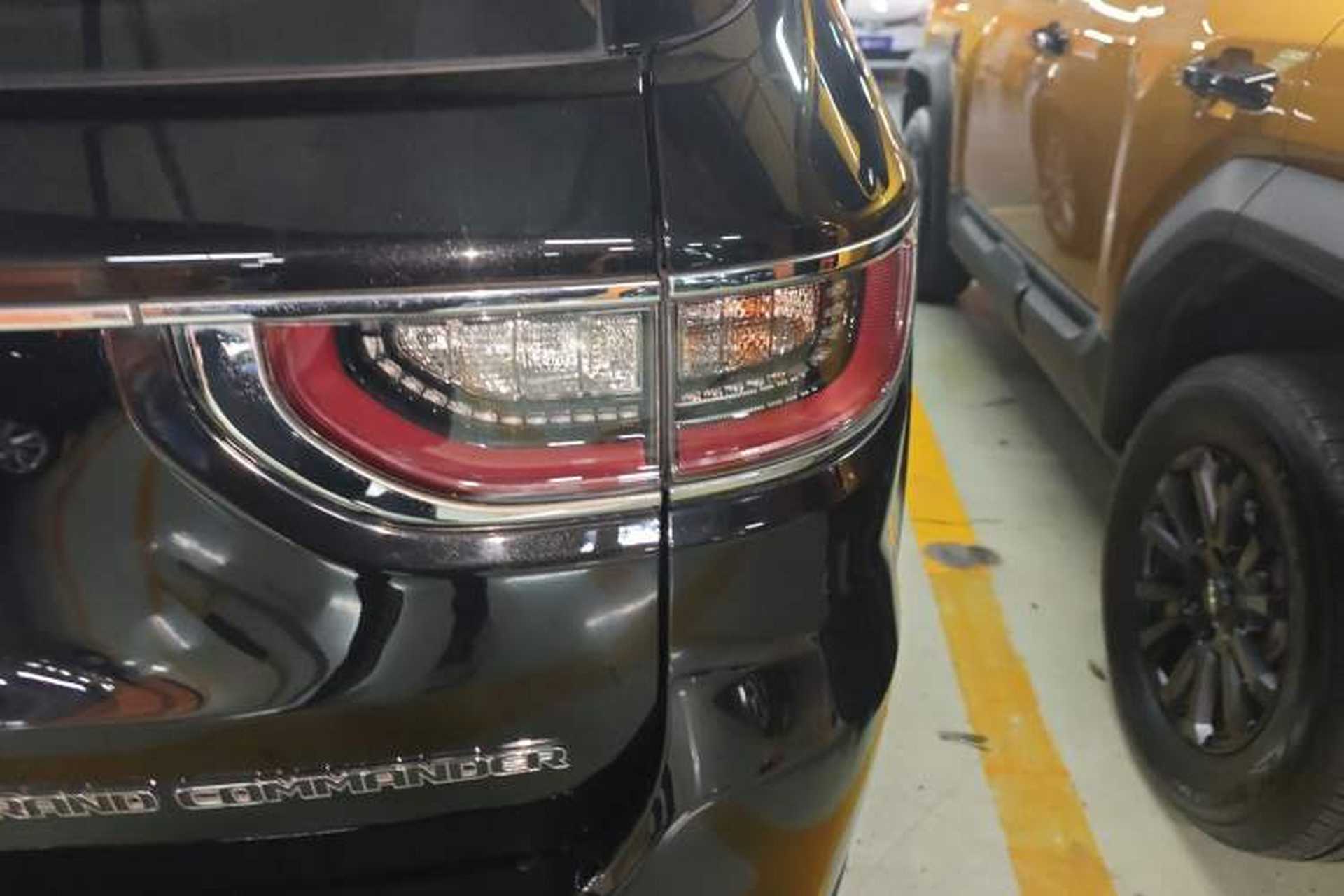 Used Jeep Commander 2018 2.0T Two-Wheel Drive Enjoyment Version China VI Emission Standard Right Rear Taillight