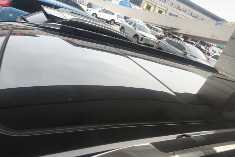 Used Jeep Commander 2018 2.0T Two-Wheel Drive Enjoyment Version China VI Emission Standard Roof