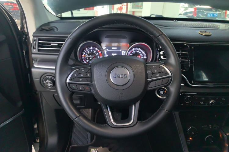 Used Jeep Commander 2018 2.0T Four-Wheel Drive Prestige Edition China V Steering Wheel