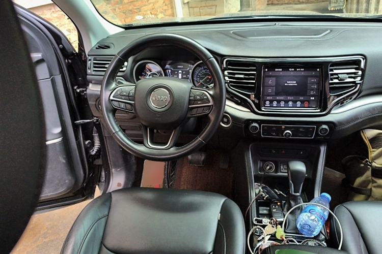Used Jeep Commander 2018 2.0T Two-Wheel Drive Enjoy Edition China V Steering Wheel