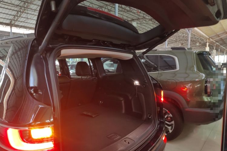 Used Jeep Commander 2018 2.0T Four-Wheel Drive Prestige Edition China V Trunk