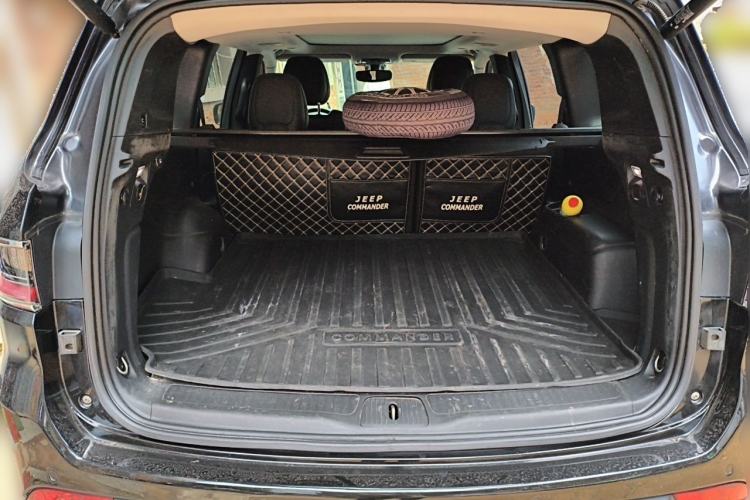 Used Jeep Commander 2018 2.0T Two-Wheel Drive Enjoy Edition China V Trunk