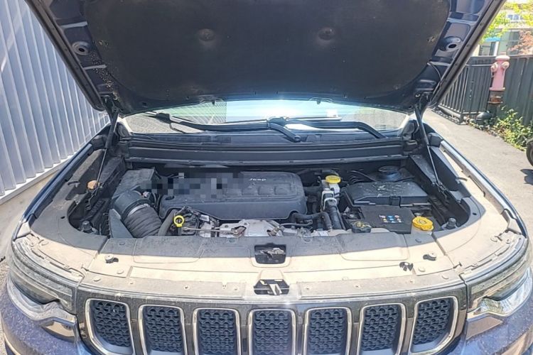 Used Jeep Commander 2018 2.0T Four-Wheel Drive Prestige Edition China V Engine Bay