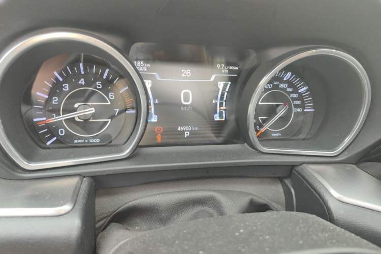 Used Jeep Commander 2018 2.0T Two-Wheel Drive Enjoyment Version China VI Emission Standard Odometer Close Up
