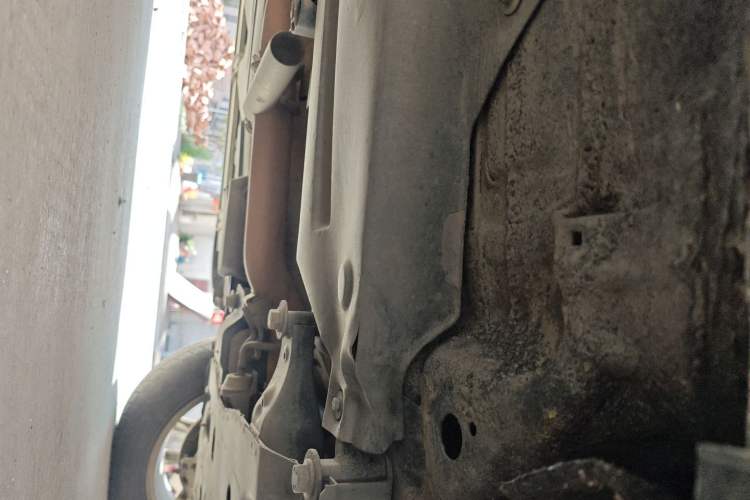 Used Jeep Commander 2018 2.0T Two-Wheel Drive Enjoy Edition China V Chassis Front Right