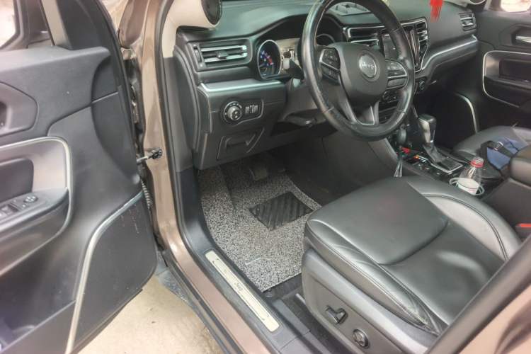 Used Jeep Commander 2018 2.0T Four-Wheel Drive Prestige Edition China V Driver Seat