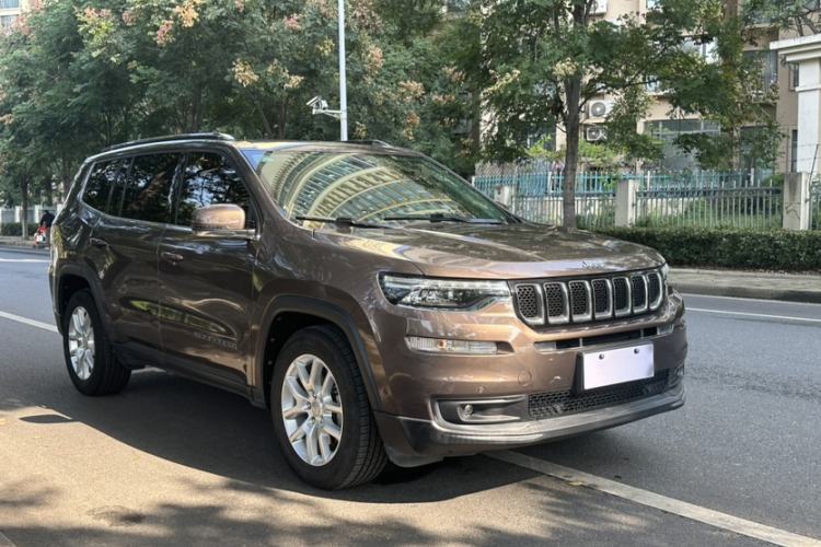 Used Jeep Commander 2018 2.0T Two-Wheel Drive Enjoy Edition China V Exterior 2