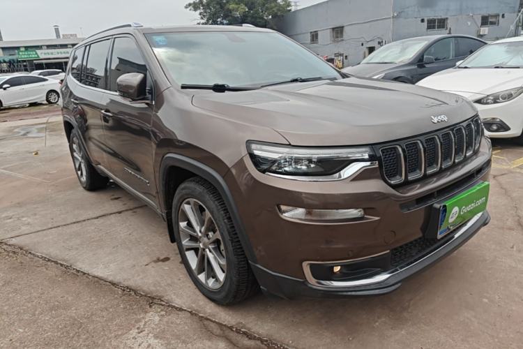 Used Jeep Commander 2018 2.0T Four-wheel Drive Premium Edition China VI Front Right 45 Deg