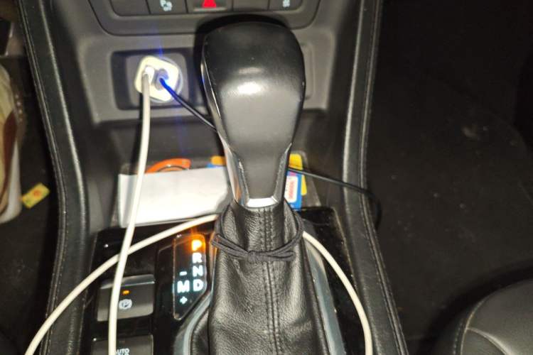 Used Jeep Commander 2018 2.0T Two-Wheel Drive Enjoy Edition China V Gear Lever