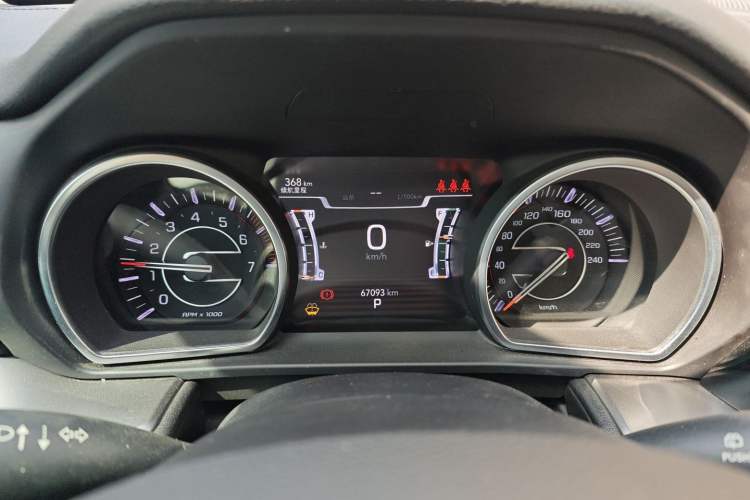 Used Jeep Commander 2018 2.0T Two-Wheel Drive Enjoy Edition China V Instrument Cluster