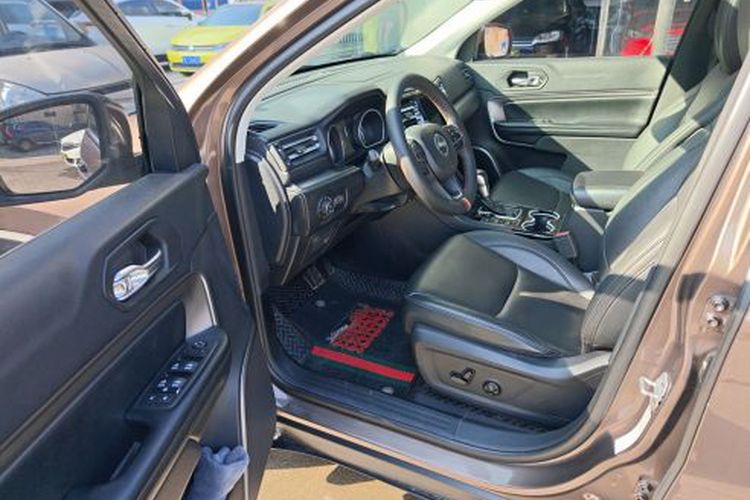 Used Jeep Commander 2018 2.0T Two-Wheel Drive Enjoy Edition China V Interior 2