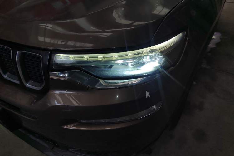 Used Jeep Commander 2018 2.0T Two-Wheel Drive Enjoy Edition China V Left Front Headlight