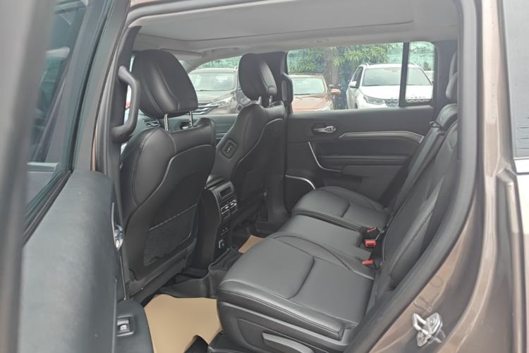Used Jeep Commander 2018 2.0T Four-wheel Drive Premium Edition China VI Left Rear Seat