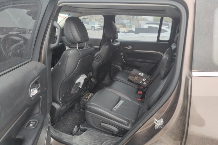 Used Jeep Commander 2018 2.0T Two-Wheel Drive Enjoy Edition China V Left Rear Seat