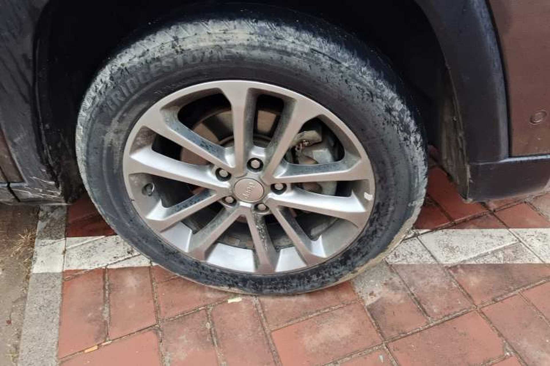 Used Jeep Commander 2018 2.0T Four-Wheel Drive Prestige Edition China V Right Front Wheel Hub