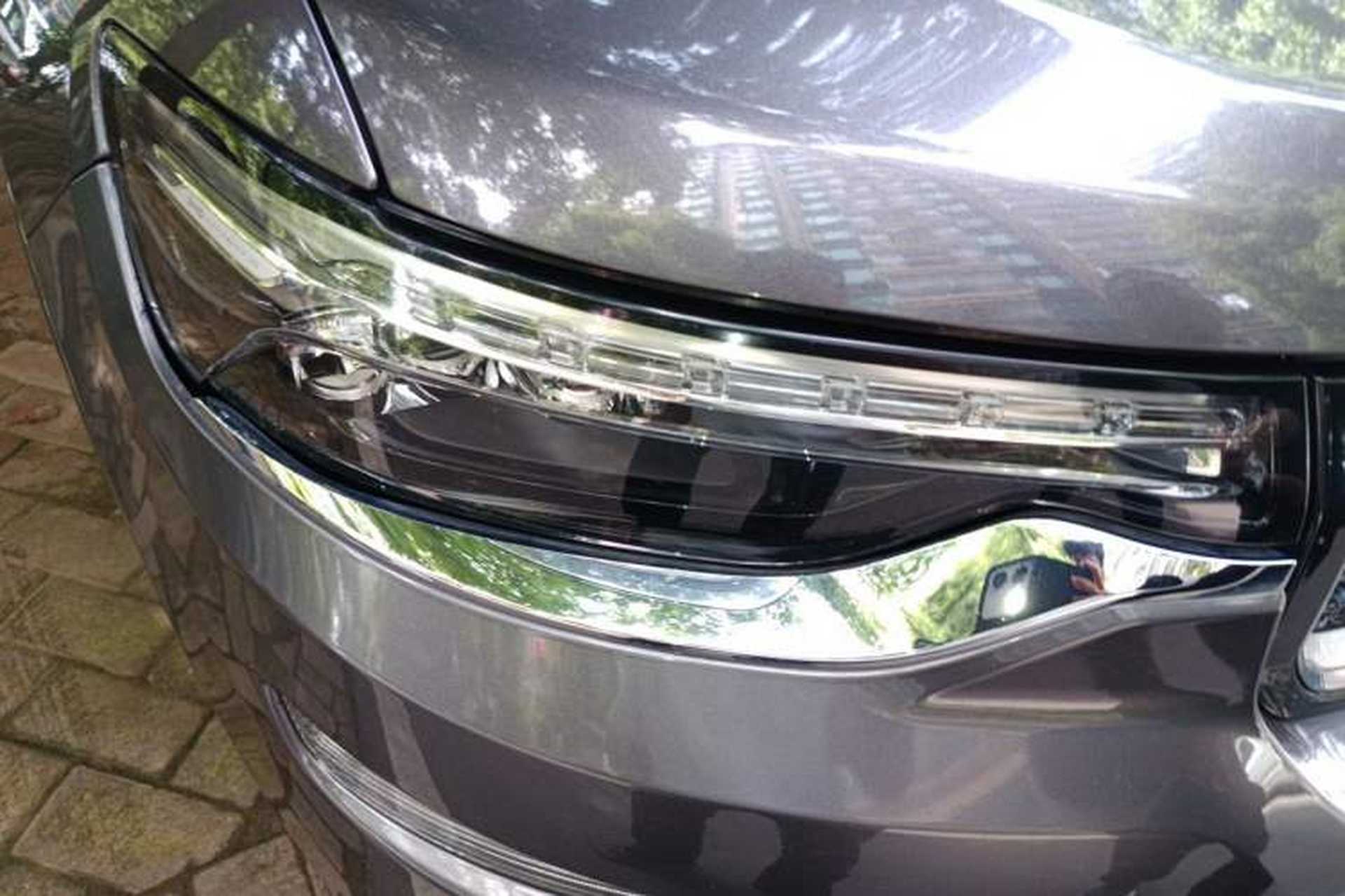 Used Jeep Commander 2018 2.0T Four-Wheel Drive Smart Enjoyment Version China V Emission Standard Right Front Headlight