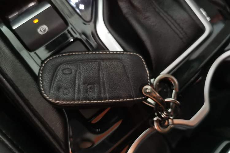 Used Jeep Commander 2018 2.0T Two-Wheel Drive Enjoy Edition China V Vehicle Key