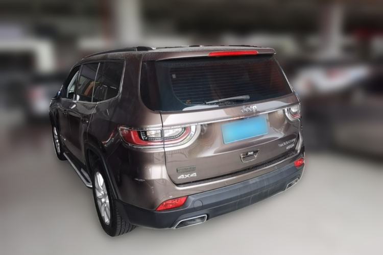 Used Jeep Commander 2018 2.0T Two-Wheel Drive Enjoyment Version China VI Emission Standard Rear Left 45 Deg