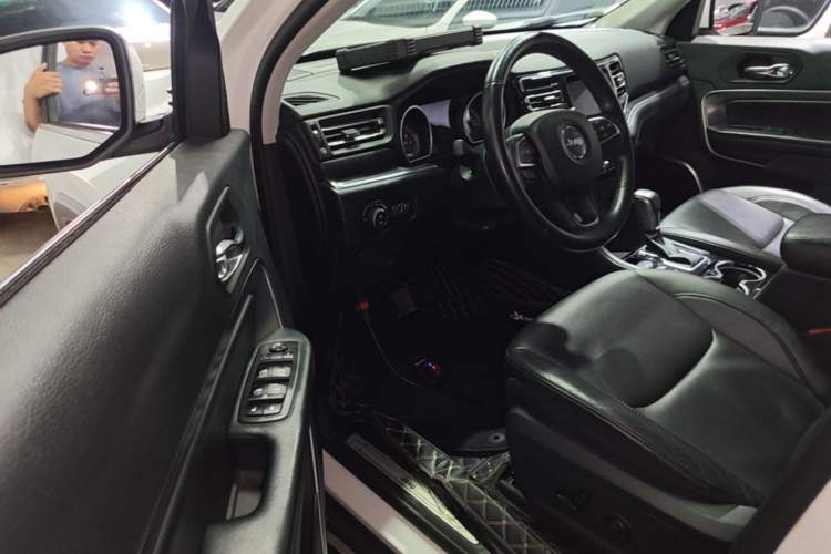 Used Jeep Commander 2018 2.0T Four-Wheel Drive Prestige Edition China V Driver Seat