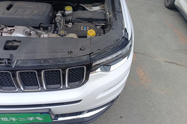 Used Jeep Commander 2018 2.0T Four-Wheel Drive Prestige Edition China V Engine Bay Left