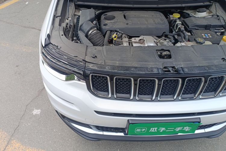 Used Jeep Commander 2018 2.0T Four-Wheel Drive Prestige Edition China V Engine Bay Right