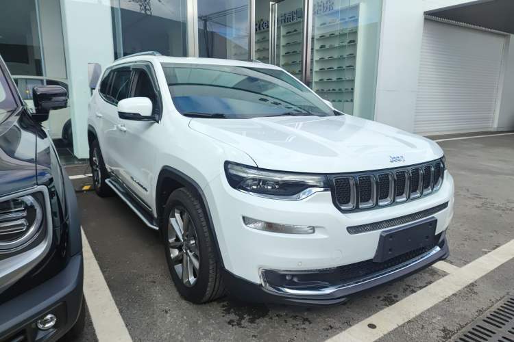 Used Jeep Commander 2018 2.0T Four-Wheel Drive Prestige Edition China V Front Right 45 Deg