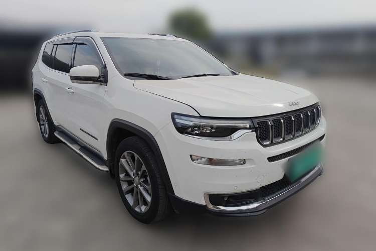 Used Jeep Commander 2018 2.0T Four-Wheel Drive Prestige Edition China V Front Right 45 Deg