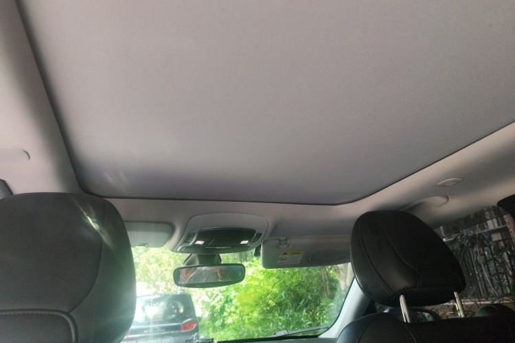 Used Jeep Commander 2018 2.0T Two-Wheel Drive Enjoy Edition China V Headliner