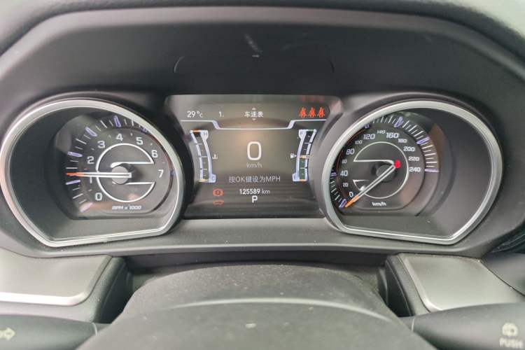 Used Jeep Commander 2018 2.0T Two-Wheel Drive Enjoy Edition China V Instrument Cluster