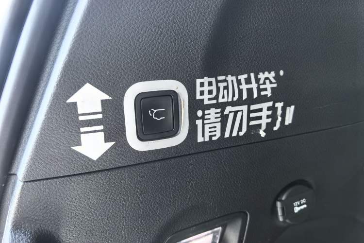 Used Jeep Commander 2018 2.0T Four-Wheel Drive Prestige Edition China V Interior 14