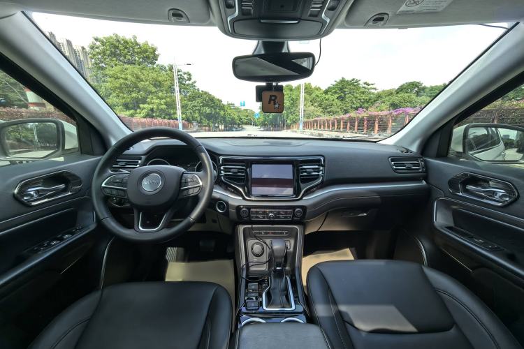 Used Jeep Commander 2018 2.0T Four-Wheel Drive Prestige Edition China V Interior 3