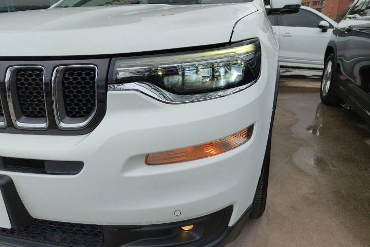 Used Jeep Commander 2018 2.0T Two-Wheel Drive Enjoy Edition China V Left Front Headlight