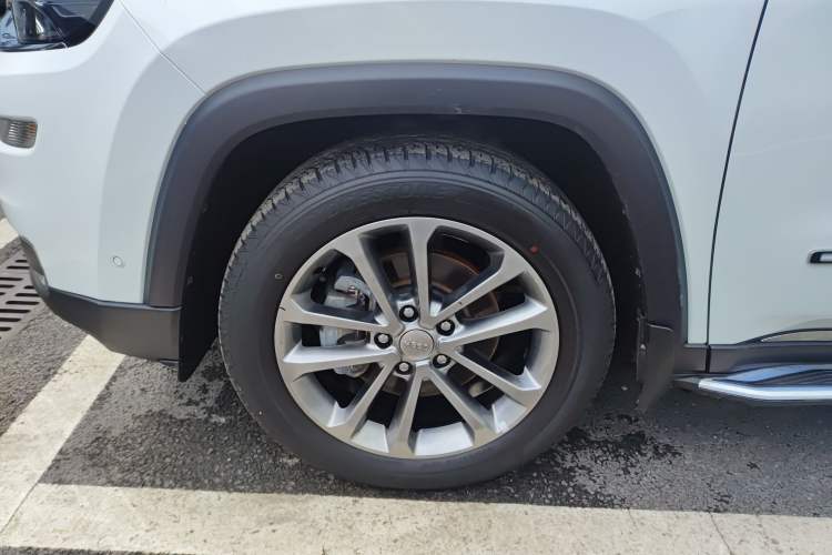 Used Jeep Commander 2018 2.0T Four-Wheel Drive Prestige Edition China V Left Front Wheel Hub