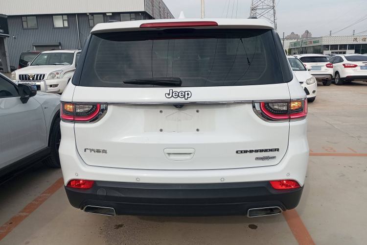Used Jeep Commander 2018 2.0T Two-Wheel Drive Enjoyment Version China VI Emission Standard Rear