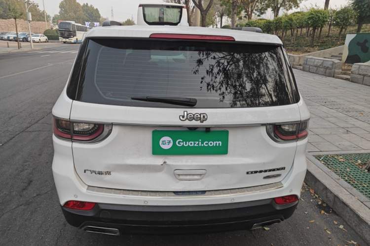 Used Jeep Commander 2018 2.0T Two-Wheel Drive Enjoy Edition China V Rear