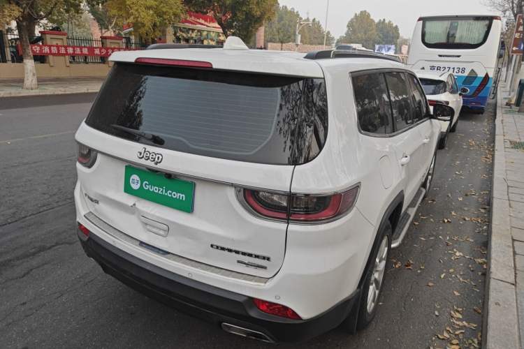 Used Jeep Commander 2018 2.0T Two-Wheel Drive Enjoy Edition China V Rear Right 45 Deg