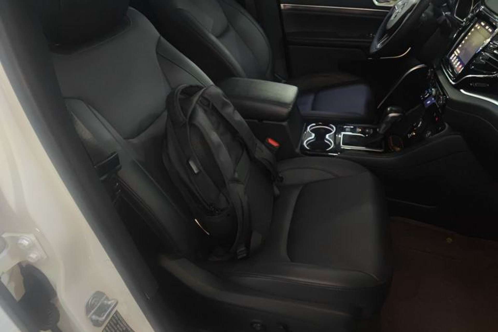 Used Jeep Commander 2018 2.0T Four-Wheel Drive Prestige Edition China V Right Front Seat