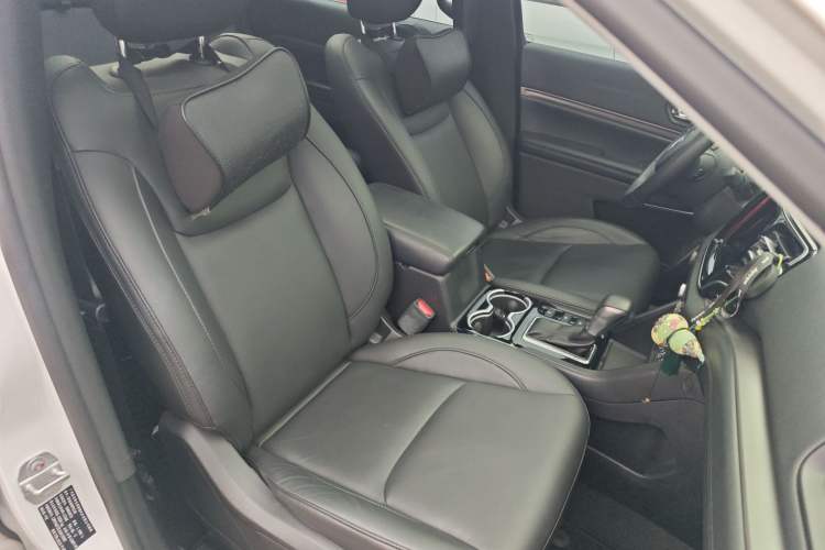 Used Jeep Commander 2018 2.0T Two-Wheel Drive Enjoy Edition China V Right Front Seat