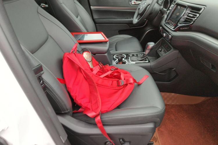 Used Jeep Commander 2018 2.0T Two-Wheel Drive Enjoy Edition China V Right Front Seat
