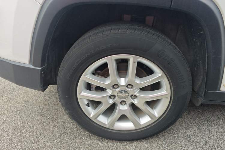Used Jeep Commander 2018 2.0T Two-Wheel Drive Enjoy Edition China V Right Rear Wheel Hub