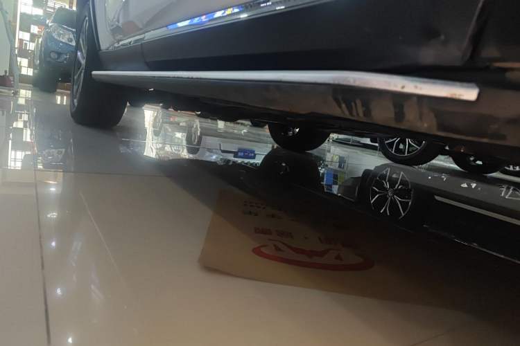 Used Jeep Commander 2018 2.0T Four-Wheel Drive Prestige Edition China V Right Side Sill