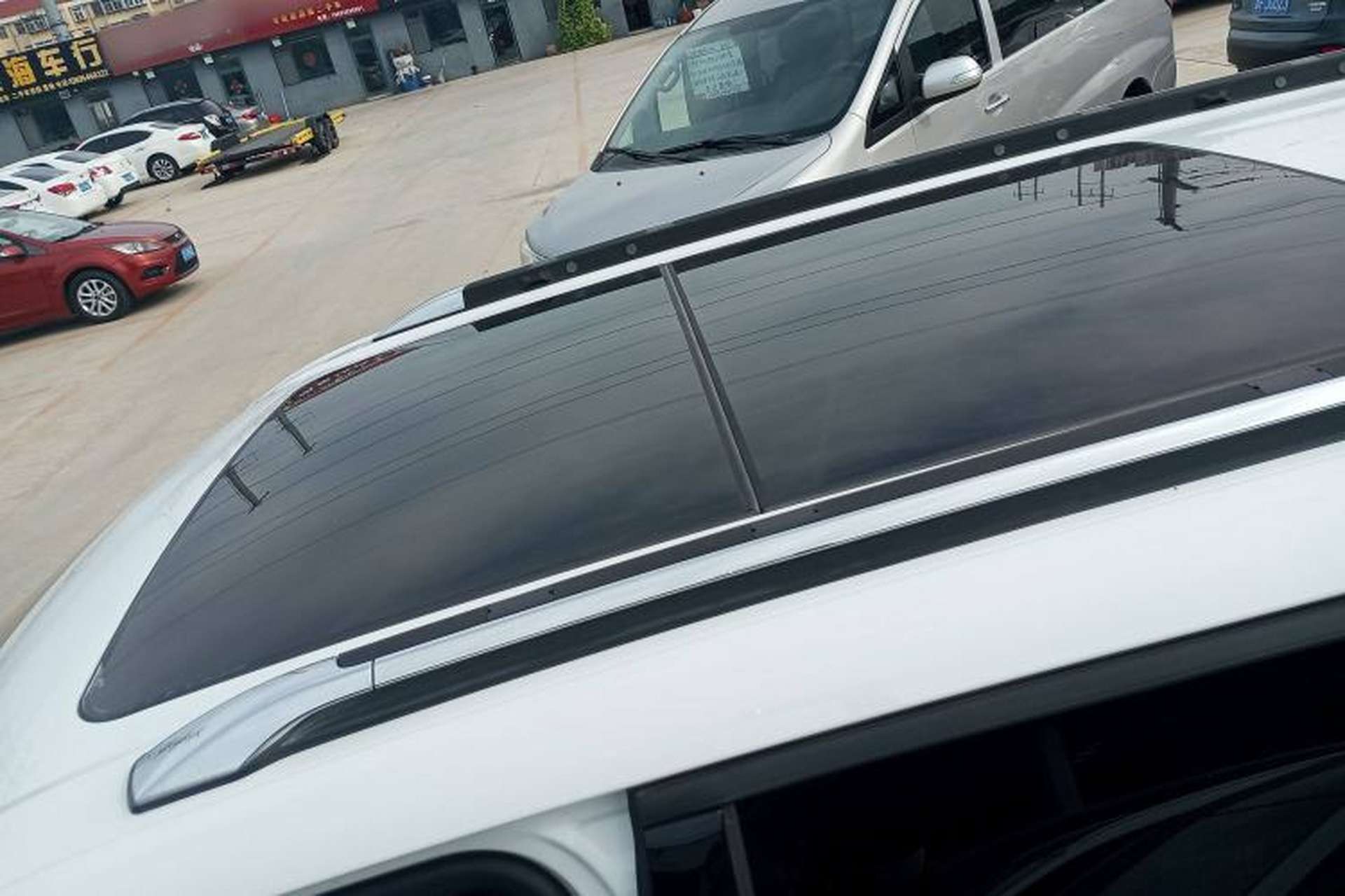 Used Jeep Commander 2018 2.0T Two-Wheel Drive Enjoyment Version China VI Emission Standard Roof