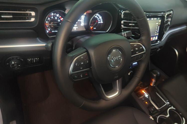Used Jeep Commander 2018 2.0T Four-Wheel Drive Prestige Edition China V Steering Wheel